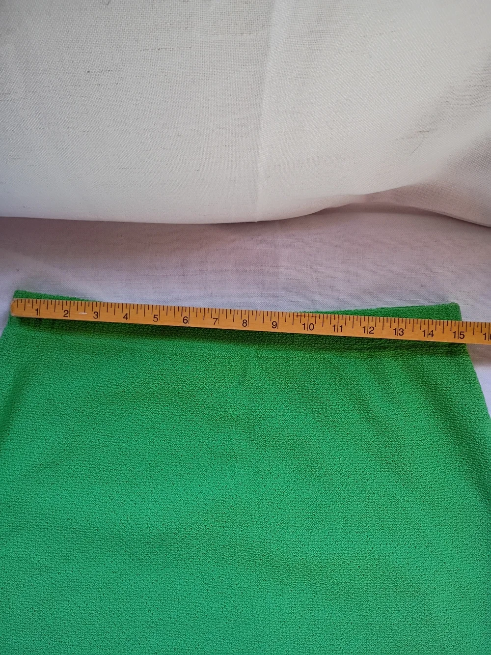 St. John Women's Green Pencil Skirt Size 12
